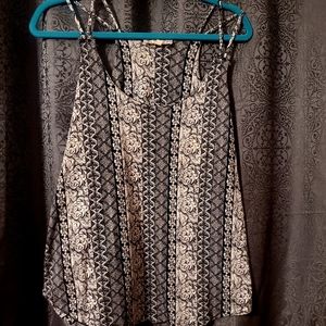 Pink Republic black&white floral tank